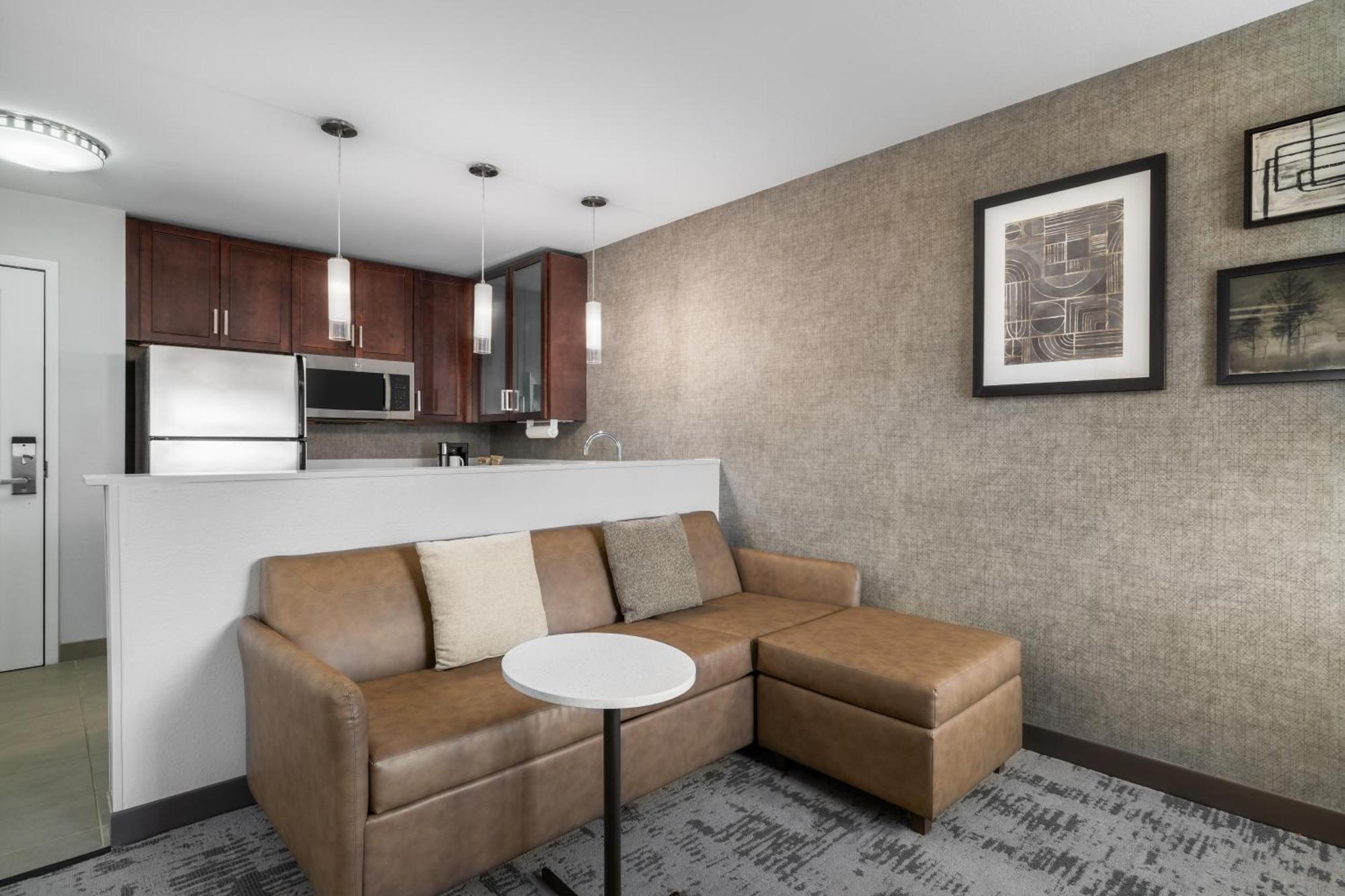 Residence Inn By Marriott Des Moines Downtown Екстериор снимка