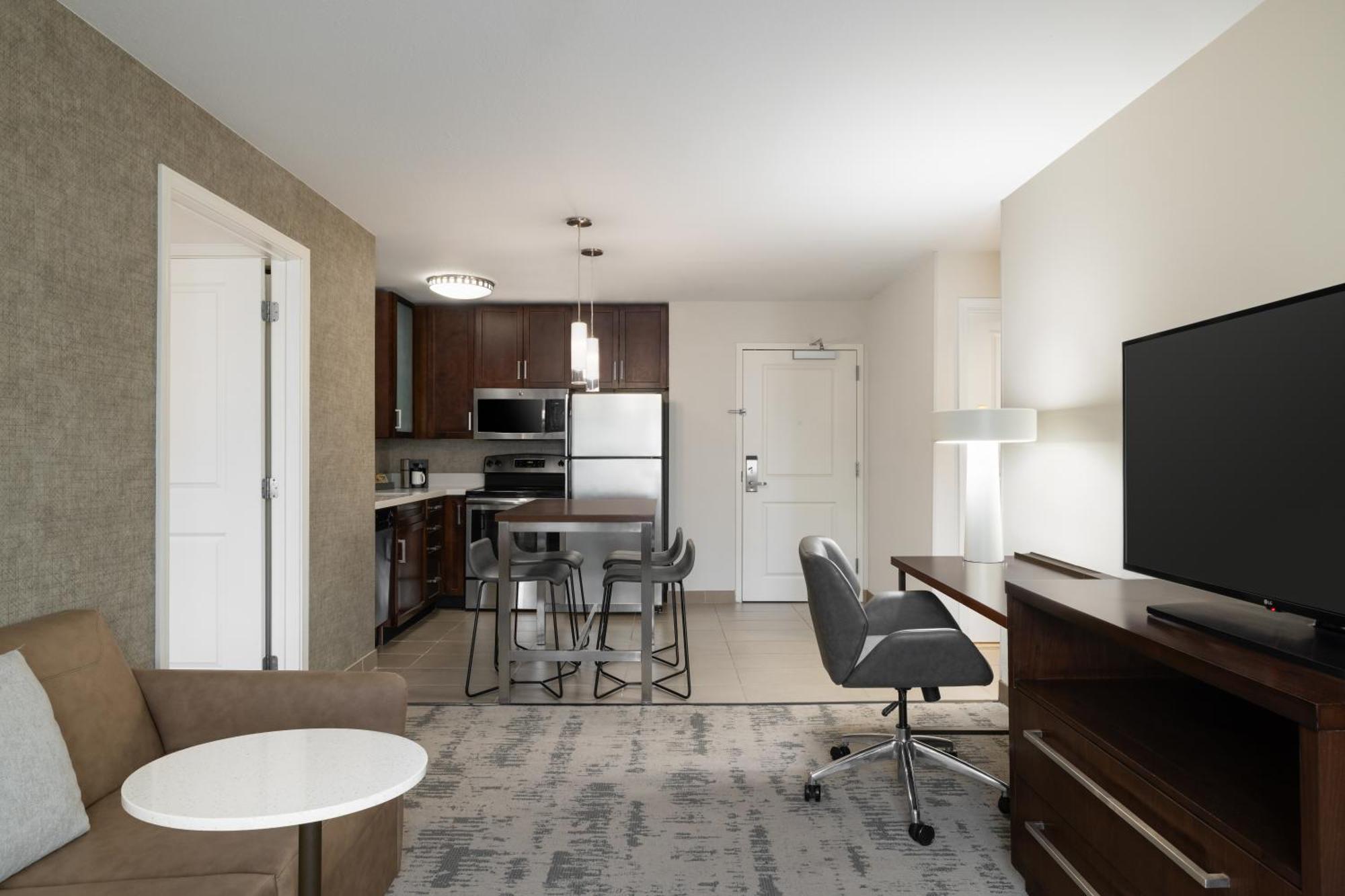 Residence Inn By Marriott Des Moines Downtown Екстериор снимка