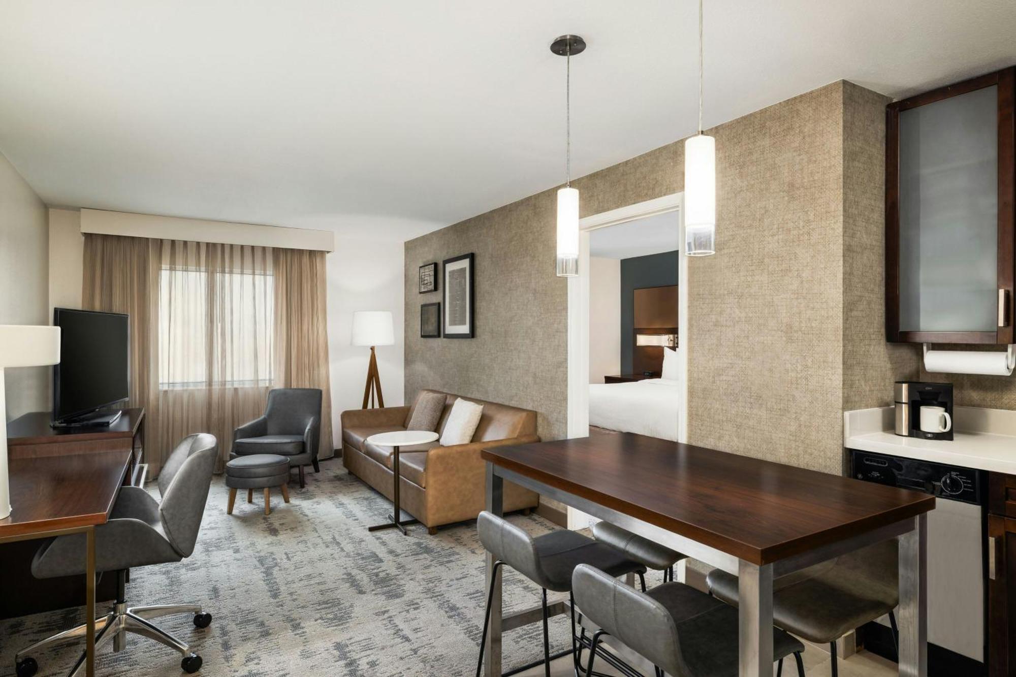 Residence Inn By Marriott Des Moines Downtown Екстериор снимка